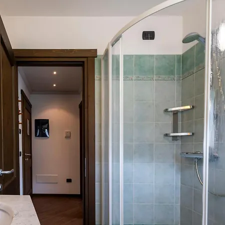 Silvia By Interhome 博尔米奥